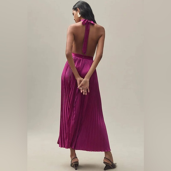 L'IDEE RENAISSANCE HALTER PLEATED MAXI DRESS - Picture 2 of 2